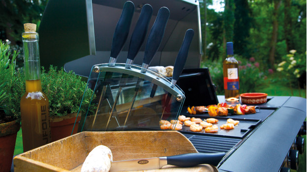 Warm-up time infrared burner gas outdoor kitchen 