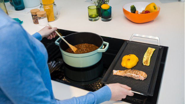 Vous ne savez pas encore si vous voulez une plaque de cuisson à induction ou en céramique ?