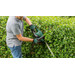 Bosch Universal Hedgecut 50 product in gebruik