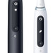 Oral-B iO 5N Black and White Duo Pack + iO Ultimate Clean Brush Attachments (8 units) detail