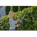 Gardena EasyCut 40/18V P4A set product in gebruik