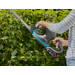 Gardena EasyCut 40/18V P4A set product in gebruik