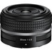 Nikon NIKKOR Z 28 mm f/2.8 Special Edition dessus