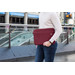 BlueBuilt Laptophoes breedte 37 cm 15-16 inch S Rood product in gebruik