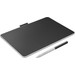 Wacom One M top