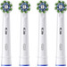 Oral-B Pro Cross Action Wit (4 stuks) Main Image