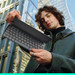 Logitech Keys-To-Go 2 Grafiet Azerty product in gebruik