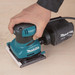 Makita BO4555K product in gebruik