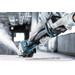 Makita DGA504ZJ + 3,0 Ah accu en lader detail