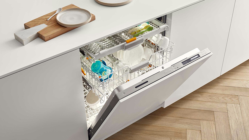 Built-in dishwasher
