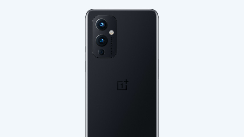 OnePlus 9 vs OnePlus 9 Pro opladen