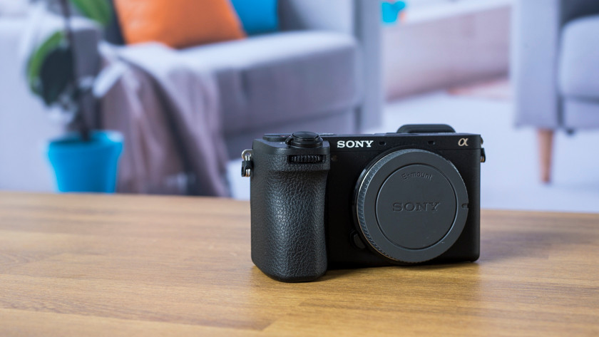 Sony A6700 design aperture dial