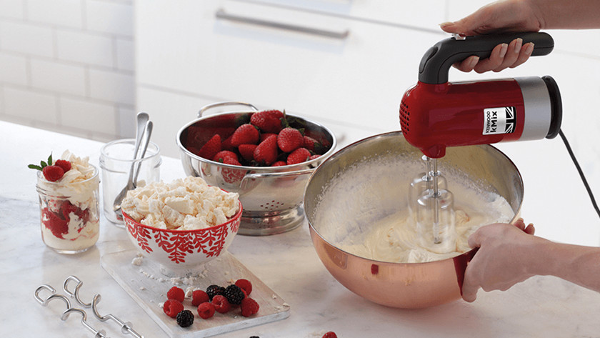 difference between hand blender and hand mixer