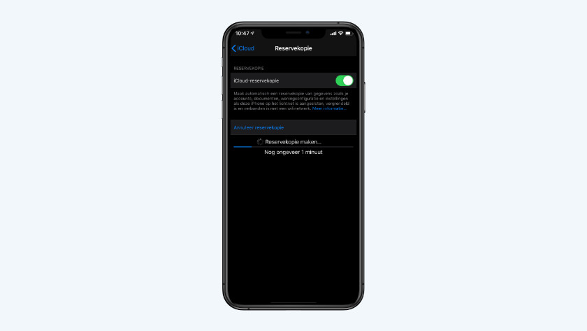 Votre iPhone fait la sauvegarde.