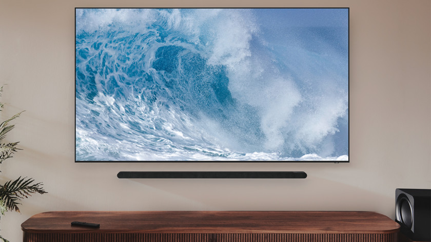 Ultra Slim Samsung soundbar HW-S800D