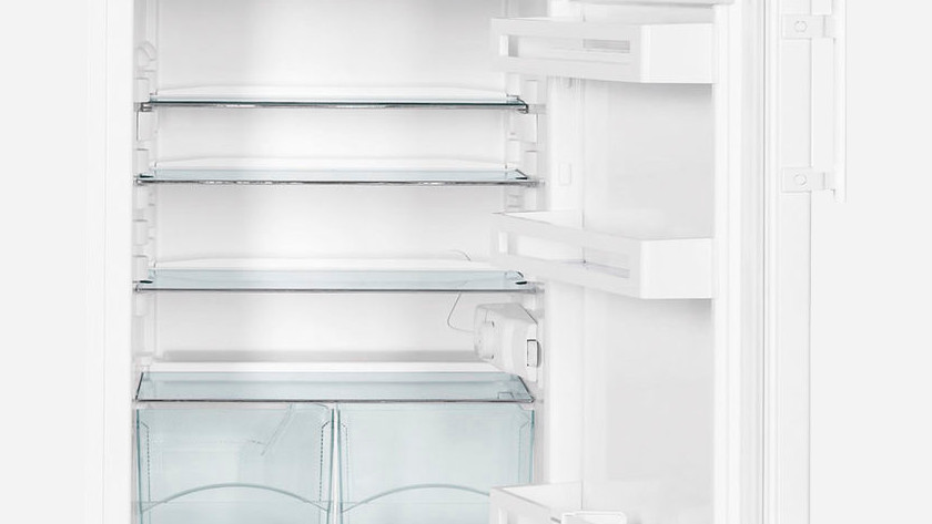 How do I clean my fridge? - Coolblue - anything for a smile