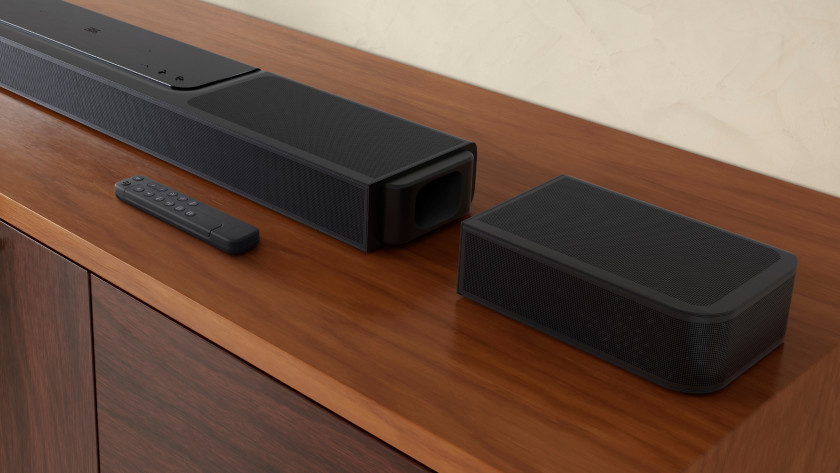 JBL Soundbar, JBL soundbar achter speakers, JBL achterspeakers, JBL surround sound, JBL home theather, JBL dolby atmos