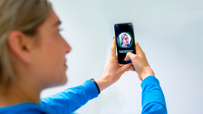 can you use face id on iphone 7 plus