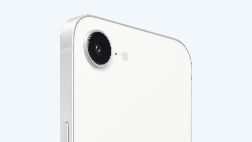 iphone 16e camera