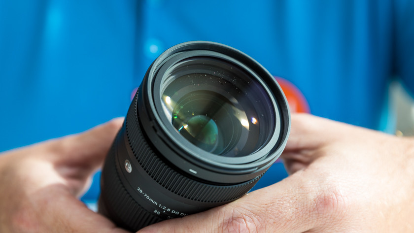 Sigma 28-70 mm 16 éléments en 12 groupes