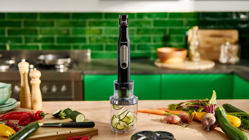 Immersion blender cut