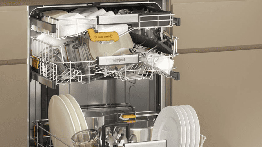 Whirlpool SpaceClean dishwasher