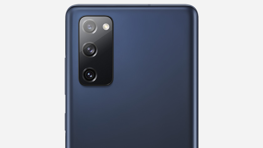 Compare cameras of the S20 FE and the S10 Plus