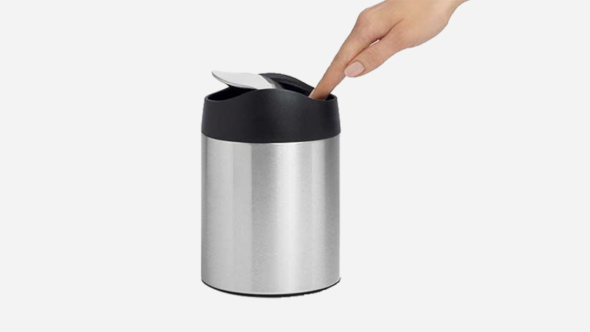 poubelle à couvercle basculant
