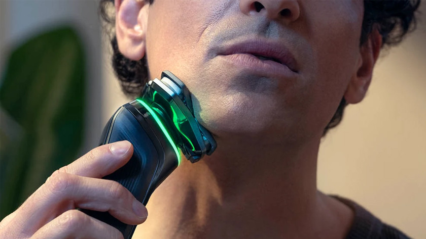 Shave smooth with Philips Series 9000