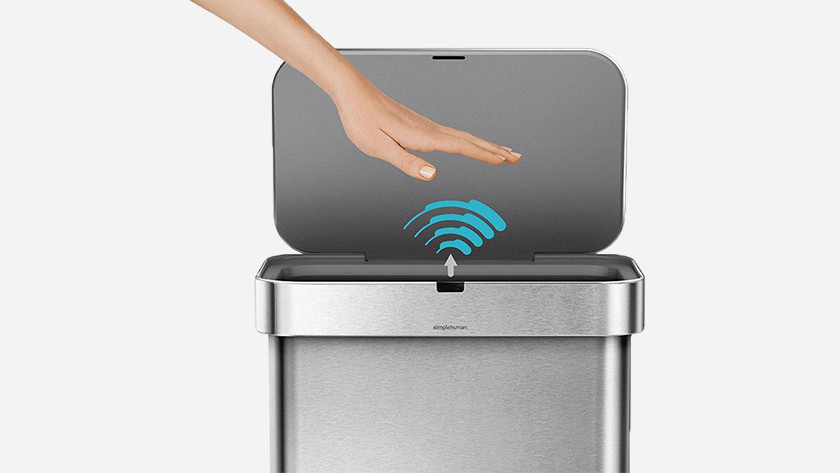 trash can with sensor