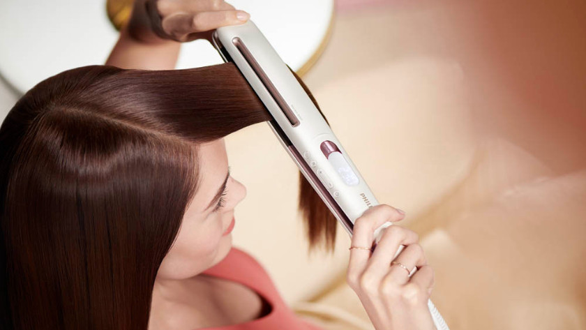 Curl with a hair straightener