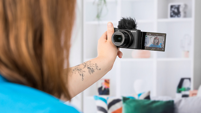 ZV-1 II electronic image stabilization