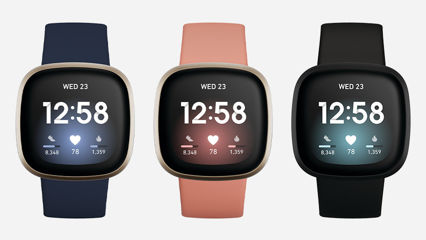 Comparez la Fitbit Sense avec la Fitbit Versa 3 - Coolblue - tout pour un  sourire