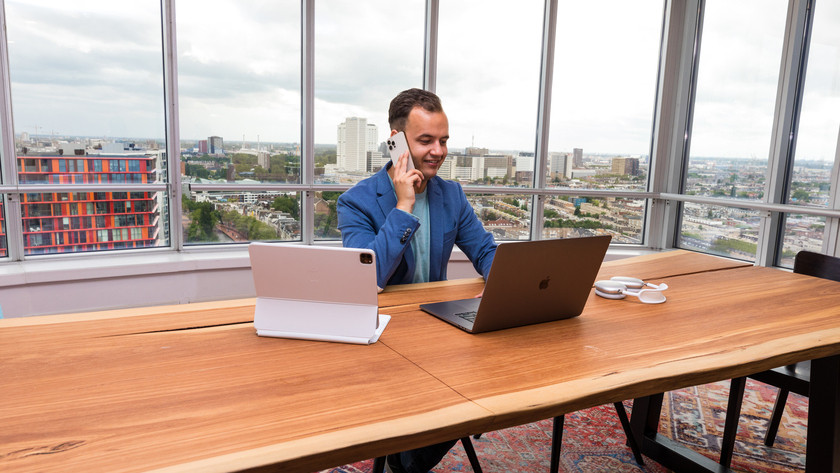 Client avec des appareils Apple professionnels