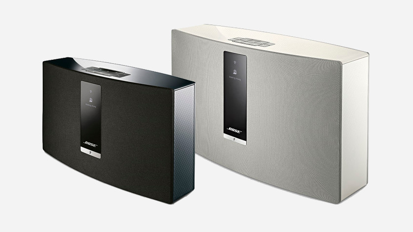 Comment puis-je installer mon enceinte Bose SoundTouch sur mon