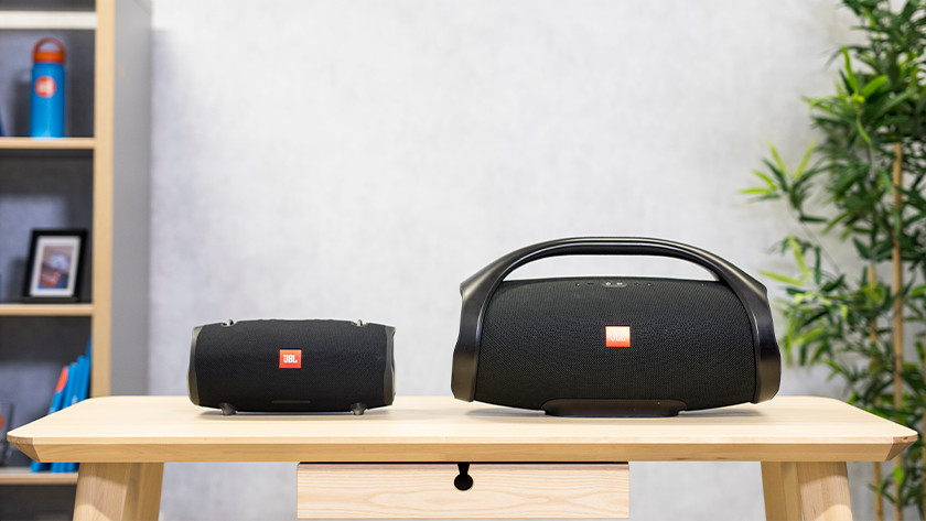 Comment choisir la bonne enceinte Bluetooth JBL ? - Coolblue - tout pour un  sourire