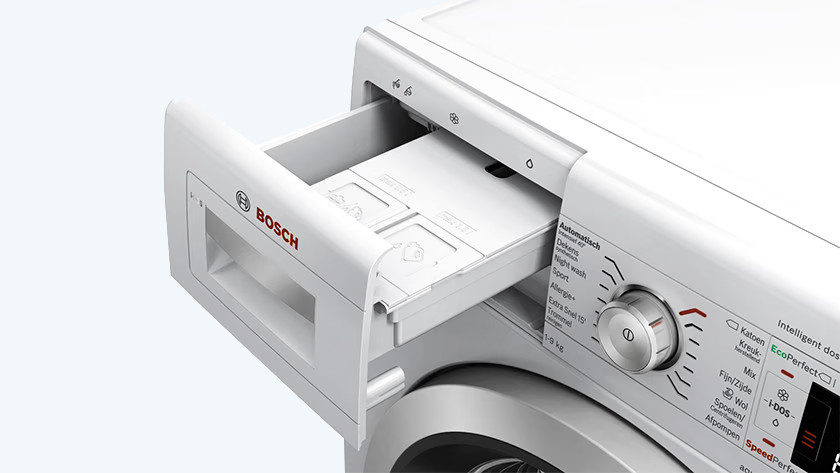 Nettoyer le filtre de vidange du lave-linge Bosch Logixx 6 Performance 1300