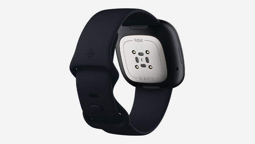 Montre connectée Fitbit Sense Or/ Blanc avec 6 mois gratuit à