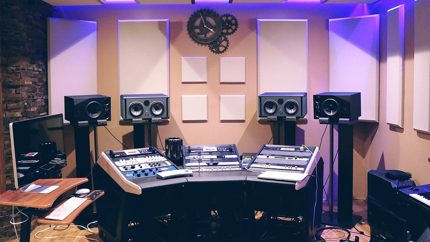 Setting up studio sales monitors