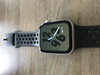 Apple Watch Series 4 40mm Space Gray Aluminium/Zwarte Sportband (Afbeelding 6 van 13)