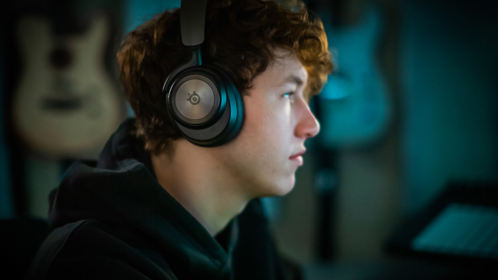 SteelSeries gaming headset - Coolblue - Voor 23.59u, morgen in huis