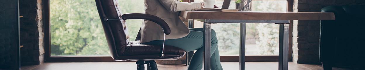 How do you properly adjust your desk and desk chair?