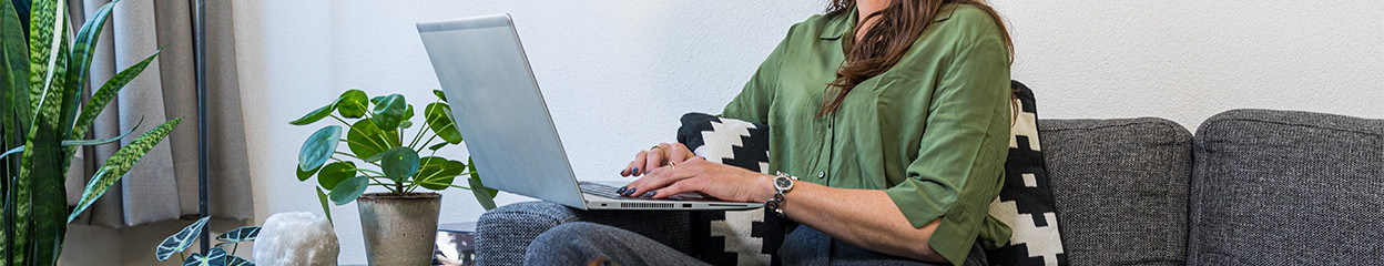 How do you transfer photos from your iPhone or iPad to your Windows PC?