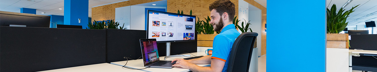 Wat zijn de voordelen van een monitor naast je laptopscherm?