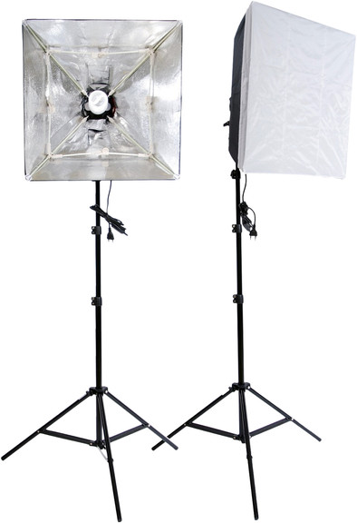 Le produit Falcon Eyes kit Lumière du jour set LH-ESB5050K2 ne sera plus jamais disponible