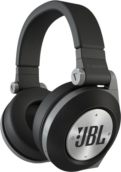 Le produit JBL Synchros E50BT Noir ne sera plus jamais disponible