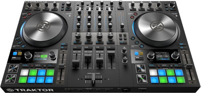 Native Instruments Traktor Kontrol S4 MK3 is no longer available