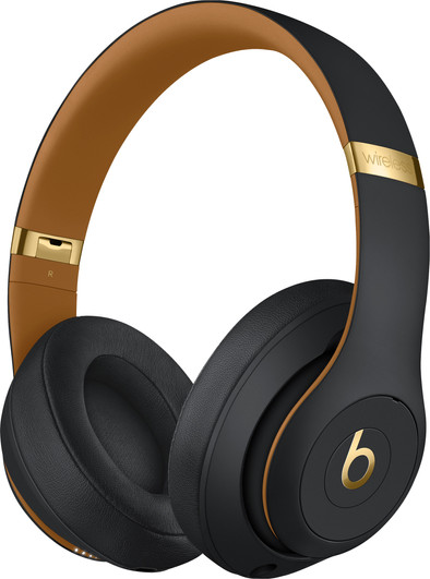 Beats Studio3 Wireless Black/Gold is no longer available