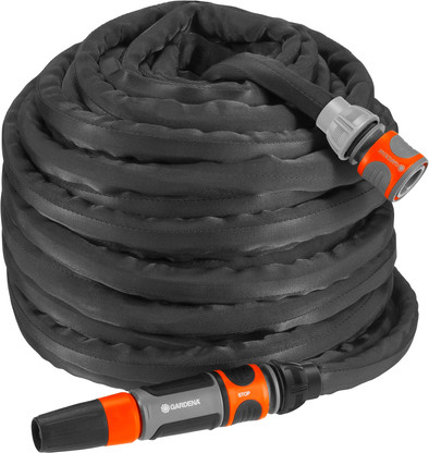 Gardena Fabric Hose Liano Set 30m Nozzle is no longer available