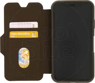 Le produit Otterbox Strada iPhone 11 Book Case Brun ne sera plus jamais disponible
